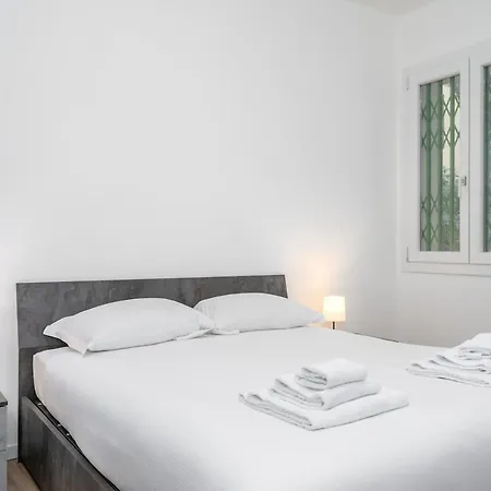 Comfort 2 Vicino Fiera E Centro Lägenhet Bologna